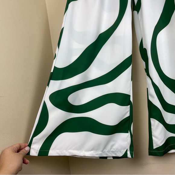 NWOT 2 piece Fashin Set Green white button down top w/ wide leg pants MED/LARGE - Picture 8 of 10